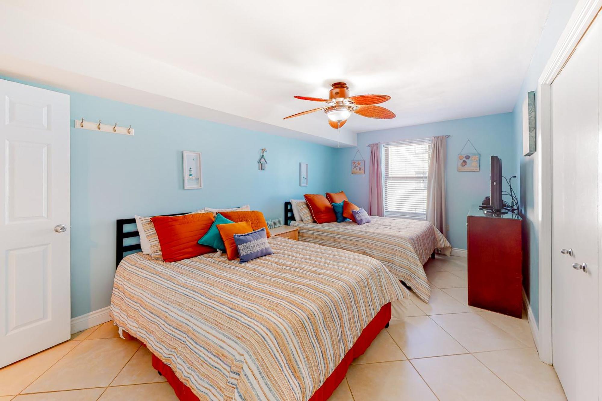 Phoenix Vacation Rentals Orange Beach Rum bild